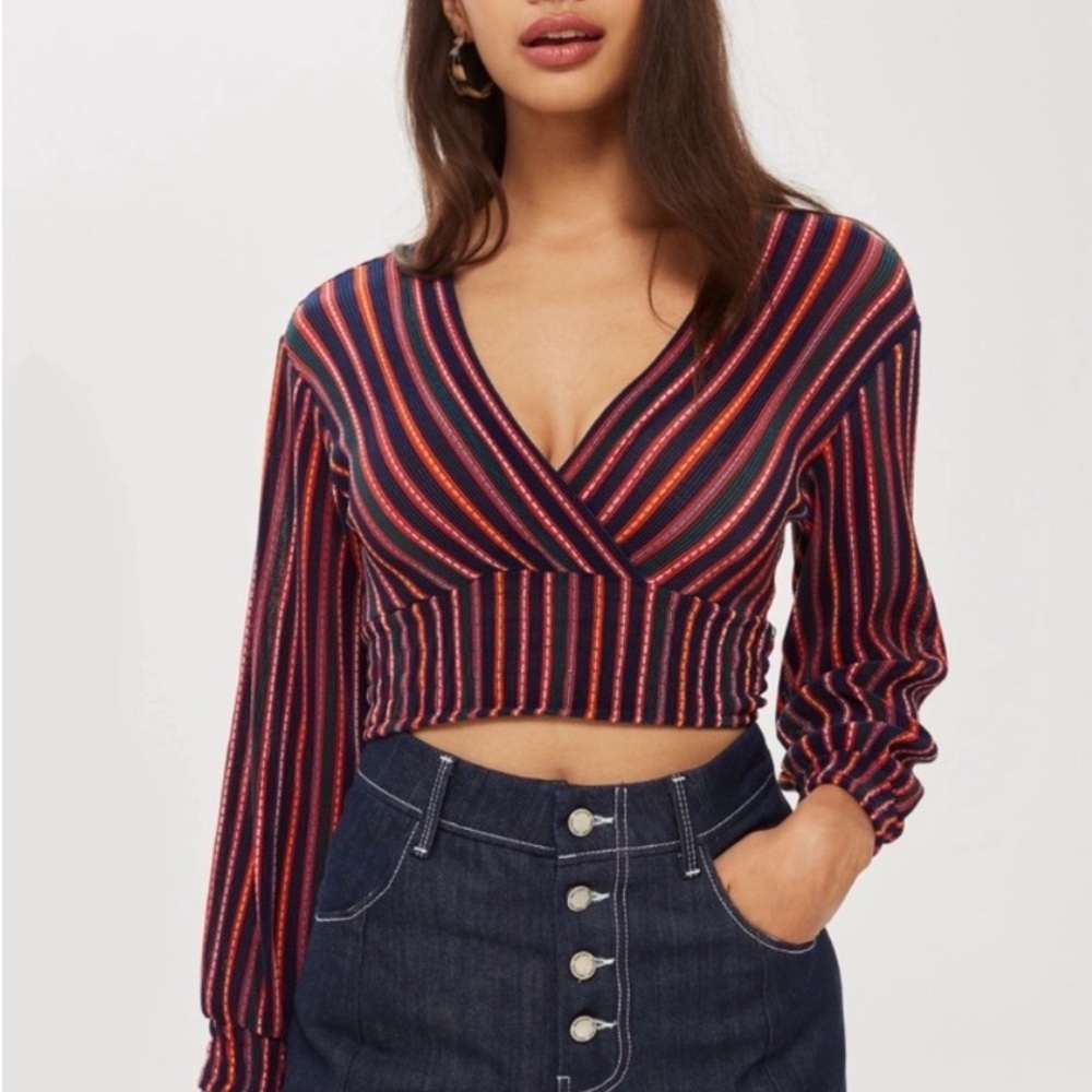 Topshop V-Neck Cropped Top in Navy and Red
